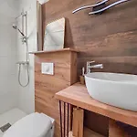 Maison Avec Jardin, Terrasse, Cheminee Insert Et Bois Carcassonne