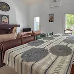 Maison Avec Jardin, Terrasse, Cheminee Insert Et Bois *