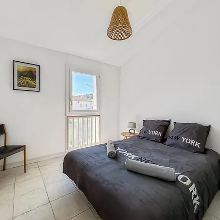 Maison Avec Jardin, Terrasse, Cheminee Insert Et Bois Апартаменти *