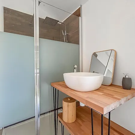 Maison Avec Jardin, Terrasse, Cheminee Insert Et Bois 公寓 卡尔卡松