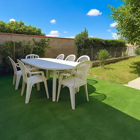 شقة Maison Avec Jardin, Terrasse, Cheminee Insert Et Bois